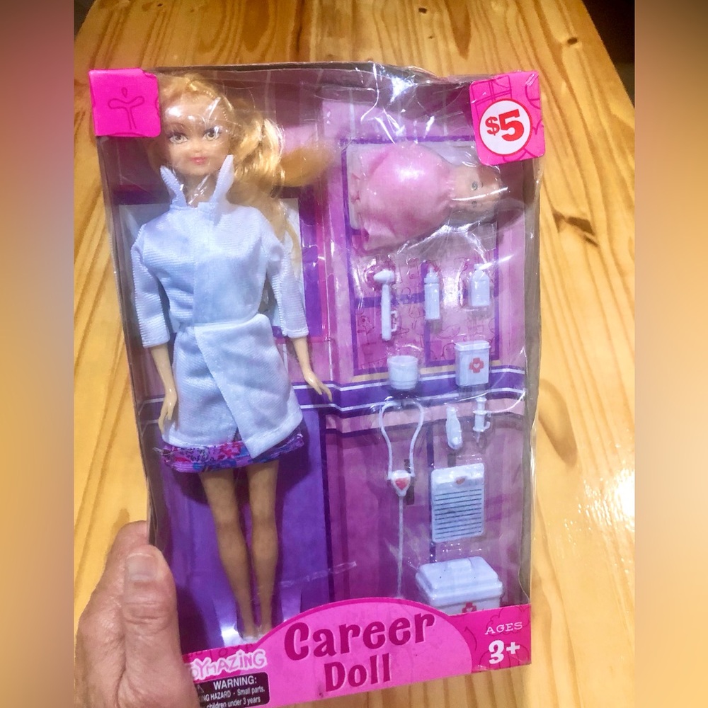 Career Dolls factory sealed career doll toymazing 3+